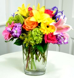 <h1>Cancun Bright Flowers</h1> from Mockingbird Florist in Dallas, TX