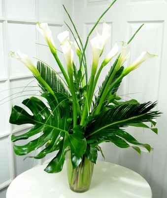 <h1> Heavenly Callas </h1> from Mockingbird Florist in Dallas, TX