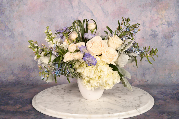 <h1> Delft Blue Summer Garden </h1> from Mockingbird Florist in Dallas, TX