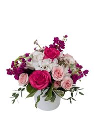 <H1> Cupids Crush Deluxe </h1> from Mockingbird Florist in Dallas, TX