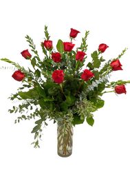 <H1> Deluxe Dozen Roses </h1> from Mockingbird Florist in Dallas, TX