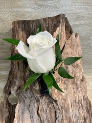 <H1> Rose Boutonniere </H1> from Mockingbird Florist in Dallas, TX