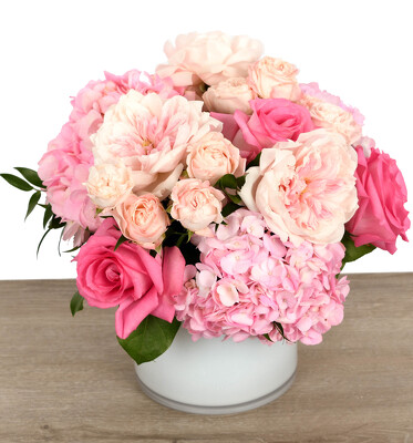<H1> Sabrina Rose Garden </H1> from Mockingbird Florist in Dallas, TX