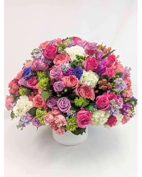 <H1>  Wisteria Court</h1> from Mockingbird Florist in Dallas, TX