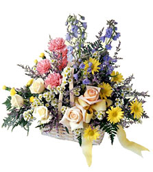<H1> Loving Remembrance Basket </H1> from Mockingbird Florist in Dallas, TX